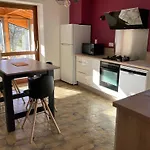Ferienhaus Mondeuse Boyeux-Saint-Jerome